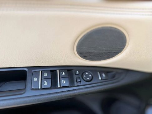 Used 2017 BMW X5 xDrive50i image 28