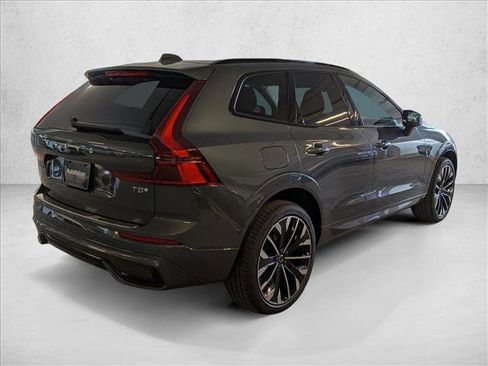 New 2026 Volvo XC60 T8 Ultra w/ Climate Package AWD/4WD image 2