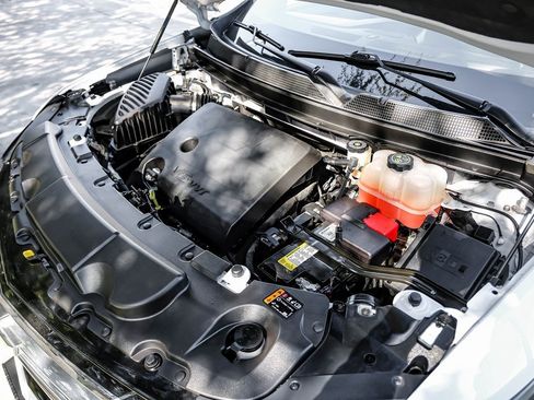 Used 2023 Chevrolet Traverse Premier image 61