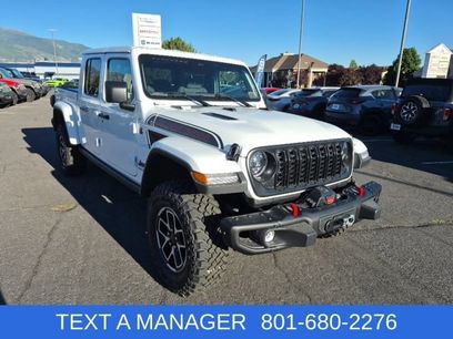 New 2026 Jeep Gladiator Sport