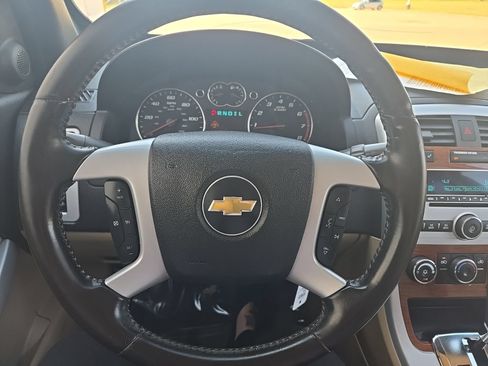 Used 2009 Chevrolet Equinox LT w/ LT Preferred Equipment Group FWD image 14