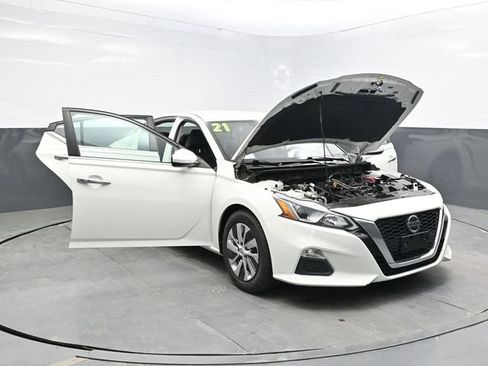 Used 2021 Nissan Altima 2.5 S FWD image 49