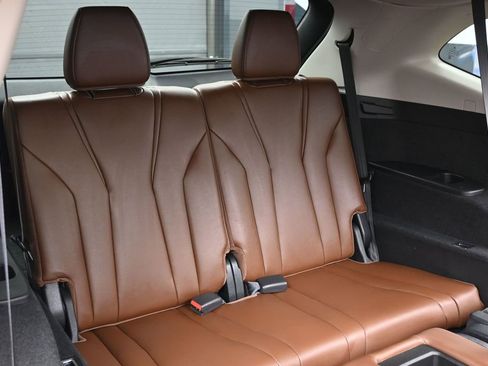 Used 2022 Acura MDX SH-AWD w/ Technology Package image 39