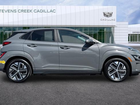 Used 2022 Hyundai Kona Limited image 2