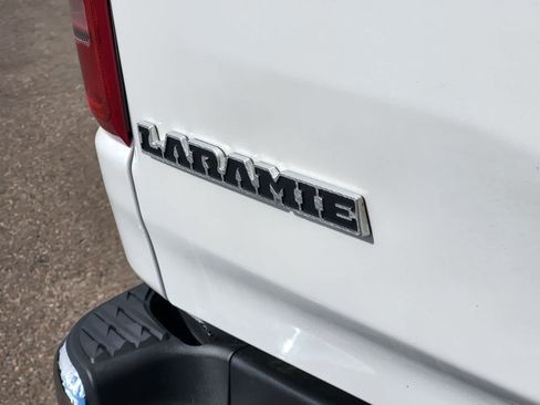 Used 2019 RAM 1500 Laramie AWD/4WD image 29