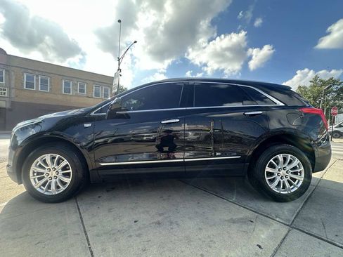 Used 2018 Cadillac XT5 AWD image 8