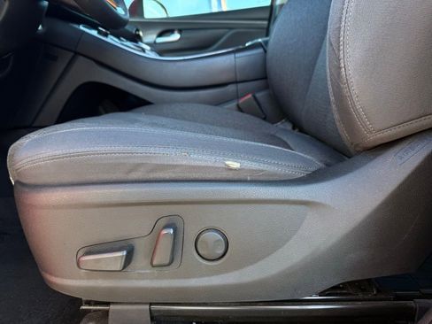 Used 2022 Hyundai Santa Fe SEL image 9