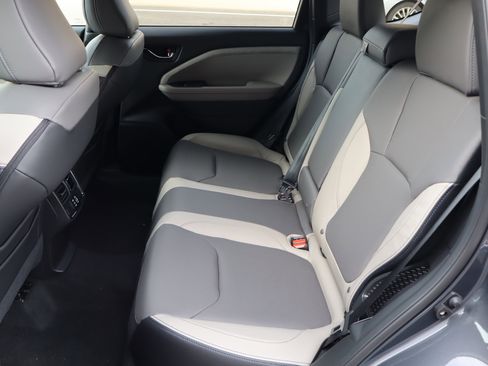 New 2025 Subaru Forester Limited image 18