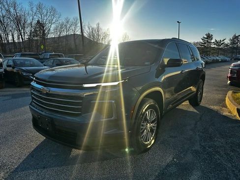 New 2026 Chevrolet Traverse LT image 9