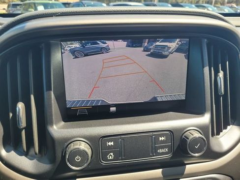 Used 2021 Chevrolet Colorado Z71 AWD/4WD image 20