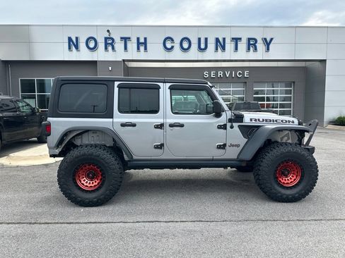 Used 2018 Jeep Wrangler Unlimited Rubicon AWD/4WD image 1