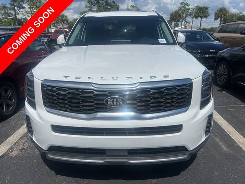 Certified 2021 Kia Telluride EX w/ EX Premium Package FWD image 2