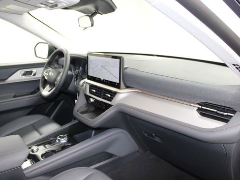 New 2026 Ford Explorer Active image 29