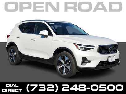 Used 2023 Volvo XC40 B5 Plus w/ Driver Assist Package