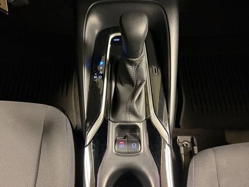 Used 2022 Toyota Corolla SE image 25