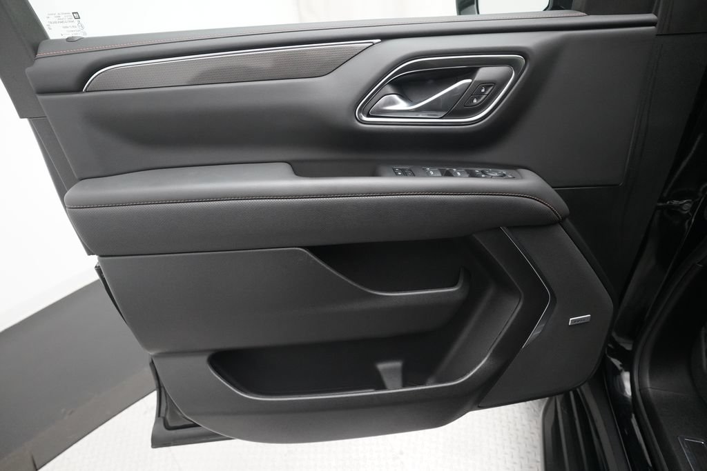 Certified 2024 GMC Yukon XL AT4 AWD/4WD image 28