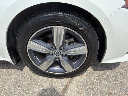 Used 2021 Nissan Altima 2.5 SL FWD image 24