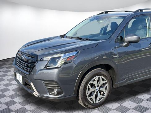 Used 2023 Subaru Forester Premium AWD/4WD image 20