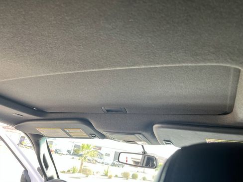 Used 2015 Ford F250 Lariat w/ Lariat Ultimate Package image 15