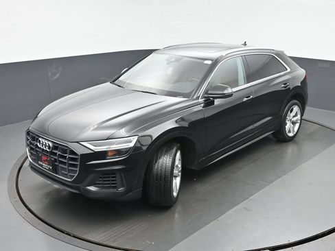 Used 2022 Audi Q8 Premium Plus w/ Premium Plus Package AWD/4WD image 34