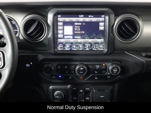 Used 2023 Jeep Wrangler Unlimited w/ Sun & Screen Package AWD/4WD image 24