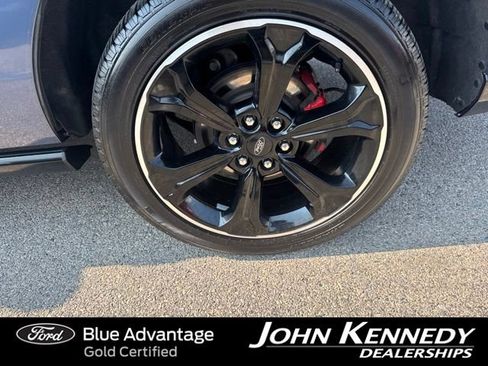 Certified 2022 Ford Expedition Max Limited AWD/4WD image 3