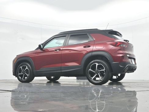 Used 2023 Chevrolet TrailBlazer RS FWD image 40