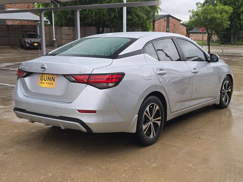 Used 2020 Nissan Sentra SV w/ Trunk Package FWD image 3