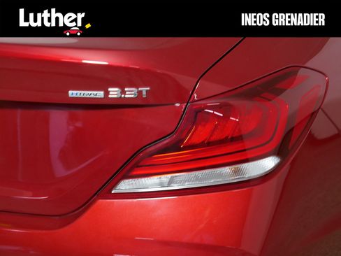 Used 2021 Genesis G70 3.3T image 17