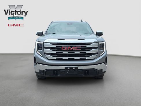 New 2026 GMC Sierra 1500 SLE w/ Preferred Package AWD/4WD image 2