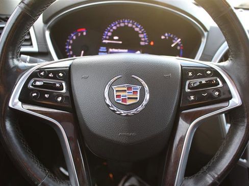 Used 2014 Cadillac SRX Premium image 17
