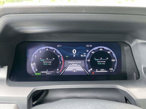Used 2025 Toyota Tacoma 4x4 Double Cab Hybrid image 18
