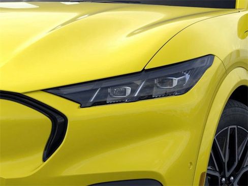 New 2025 Ford Mustang Mach-E Premium image 18