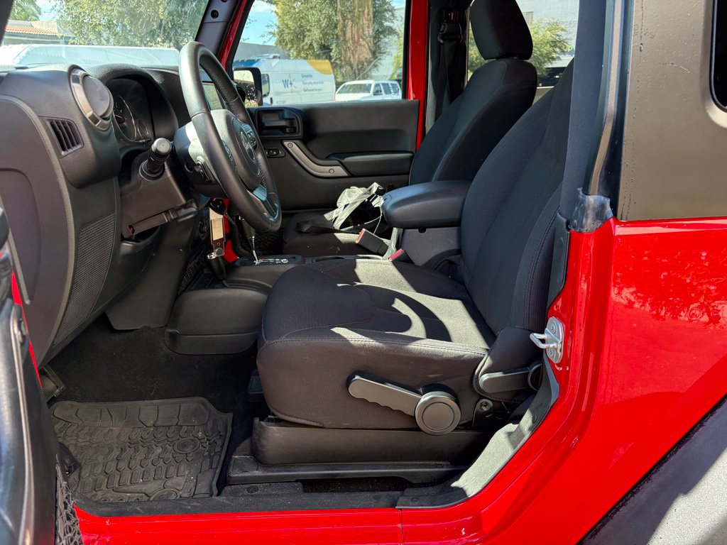 Used 2015 Jeep Wrangler Sport w/ Quick Order Package 24S AWD/4WD image 8