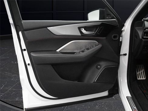 Certified 2024 Acura MDX A-Spec image 8