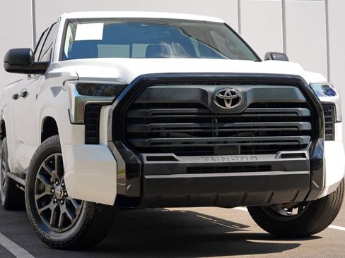 Used 2024 Toyota Tundra SR w/ SR Tow Package RWD image 4