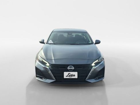 Used 2023 Nissan Altima 2.5 SV FWD image 8