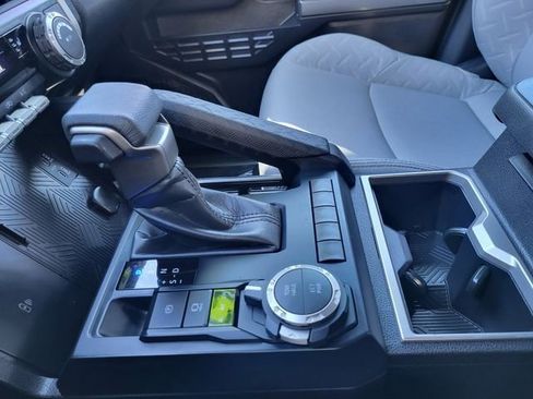 Used 2025 Toyota Tacoma SR5 image 19