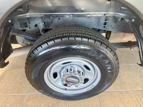 Used 2019 Ford F250 XLT w/ XLT Premium Package RWD image 38