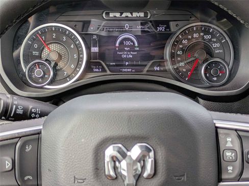 Certified 2025 RAM 1500 Big Horn AWD/4WD image 30