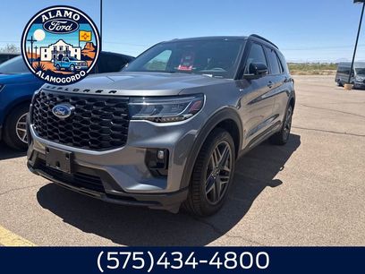 New 2025 Ford Explorer ST-Line w/ Premium Package