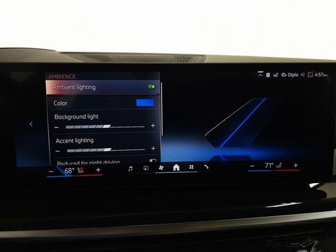 Used 2026 BMW X5 xDrive40i w/ M Sport Package image 25