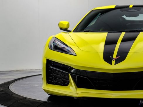 Used 2024 Chevrolet Corvette Z06 w/ Stealth Interior Trim Package image 40