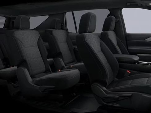 New 2026 Chevrolet Traverse LT w/ Driver Confidence Package AWD/4WD image 6
