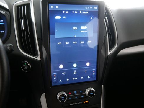 Used 2024 Ford Edge SEL image 22