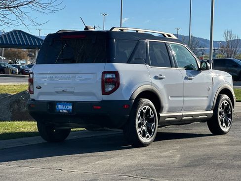 Certified 2025 Ford Bronco Sport Outer Banks image 2