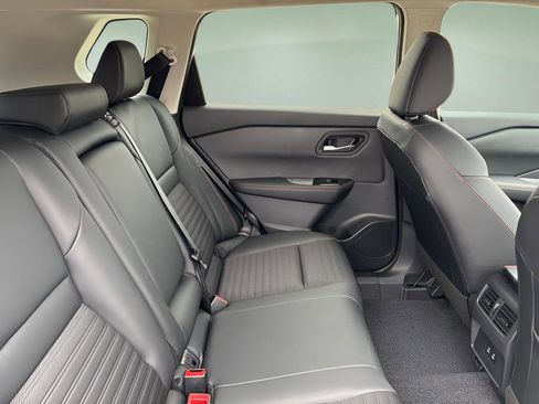New 2026 Nissan Rogue SV w/ Rock Creek Premium Package AWD/4WD image 10