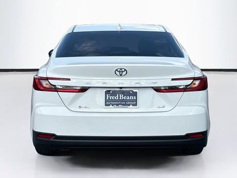 Used 2025 Toyota Camry LE FWD image 7