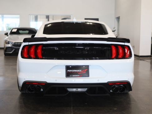 Used 2021 Ford Mustang GT Premium w/ GT Performance Package RWD image 5