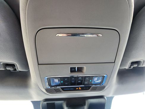 Used 2023 Ford F150 Limited image 24